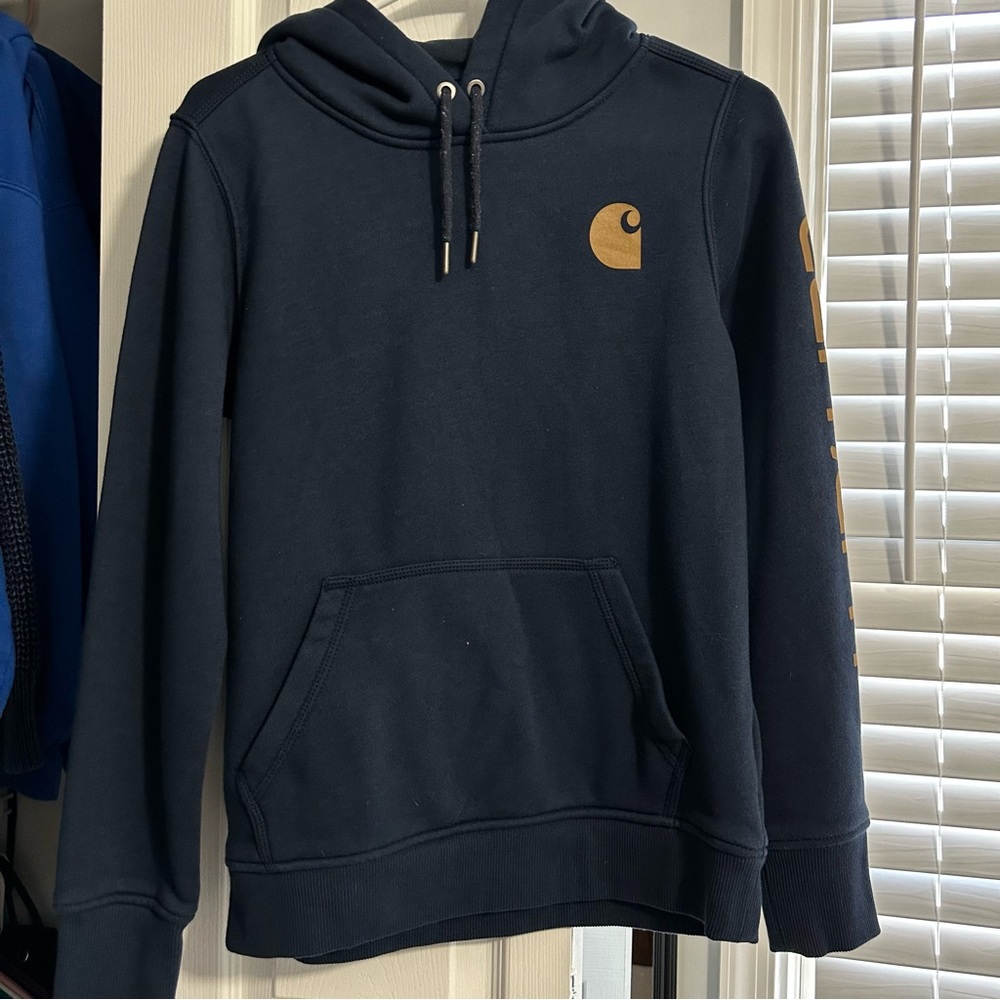 Women’s carhartt hoodie